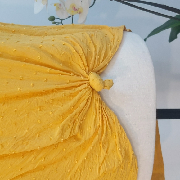 Candie's Side Knot Embellished Tank - Size: L - Picture 5 of 13